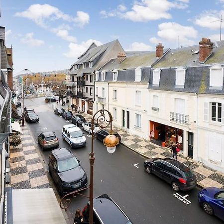 Anj Appartement Centre Ville Deauville Exteriör bild